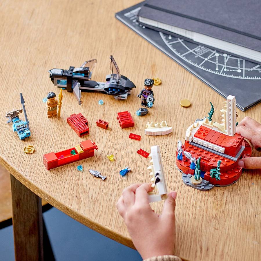 LEGO S.H. Marvel: Knig Namors Thronsaal
